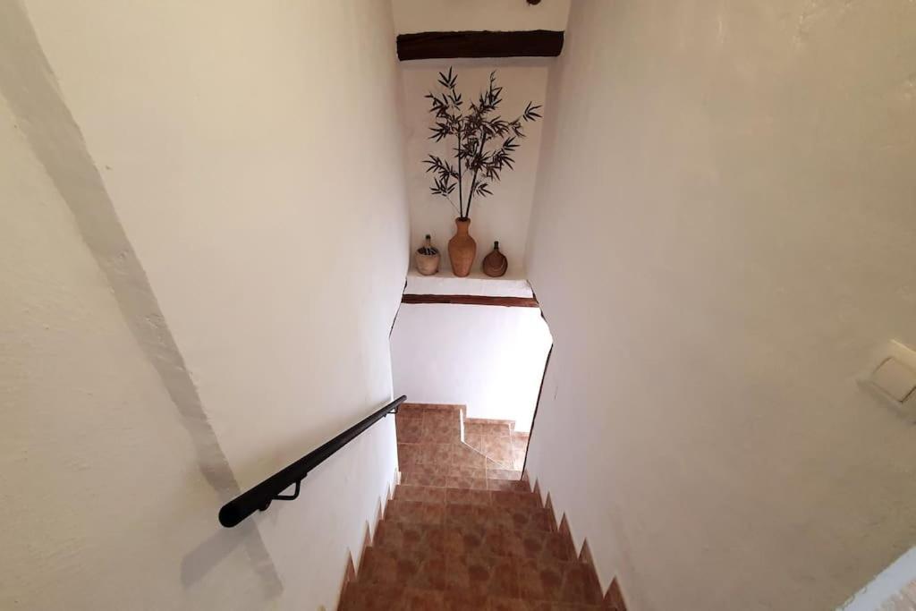 Casa Arriba Village House In Zarra Exteriér fotografie
