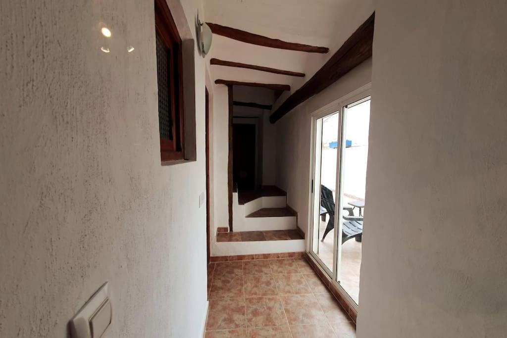 Casa Arriba Village House In Zarra Exteriér fotografie